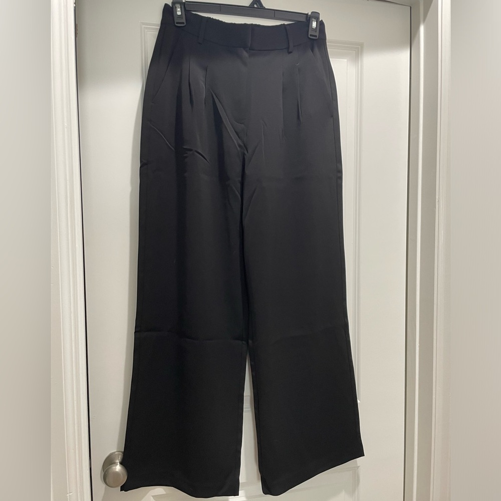 NEW WITH TAGS French Connections Wide Leg Dress Pants